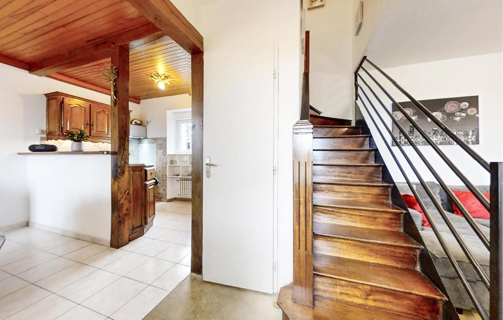 Nice Home In Pont-Aven With Kitchen Exterior photo